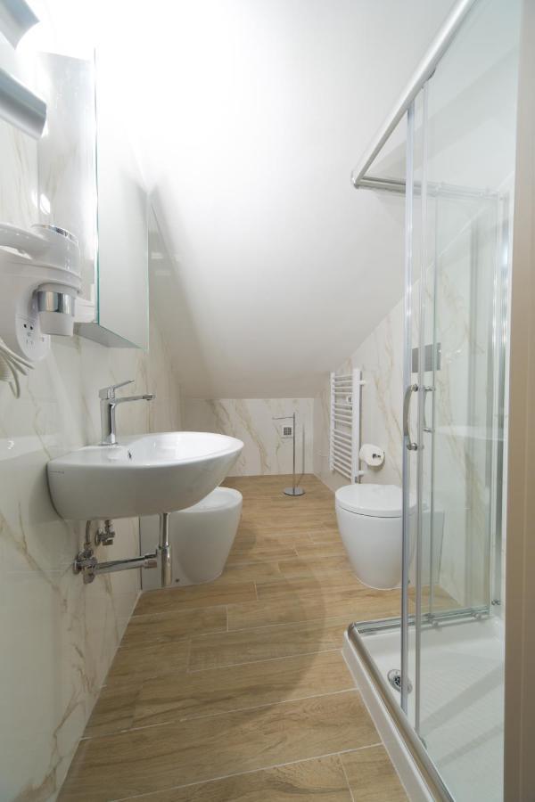 Slow Chic Apartment Beb Policlinico Messina Exterior photo