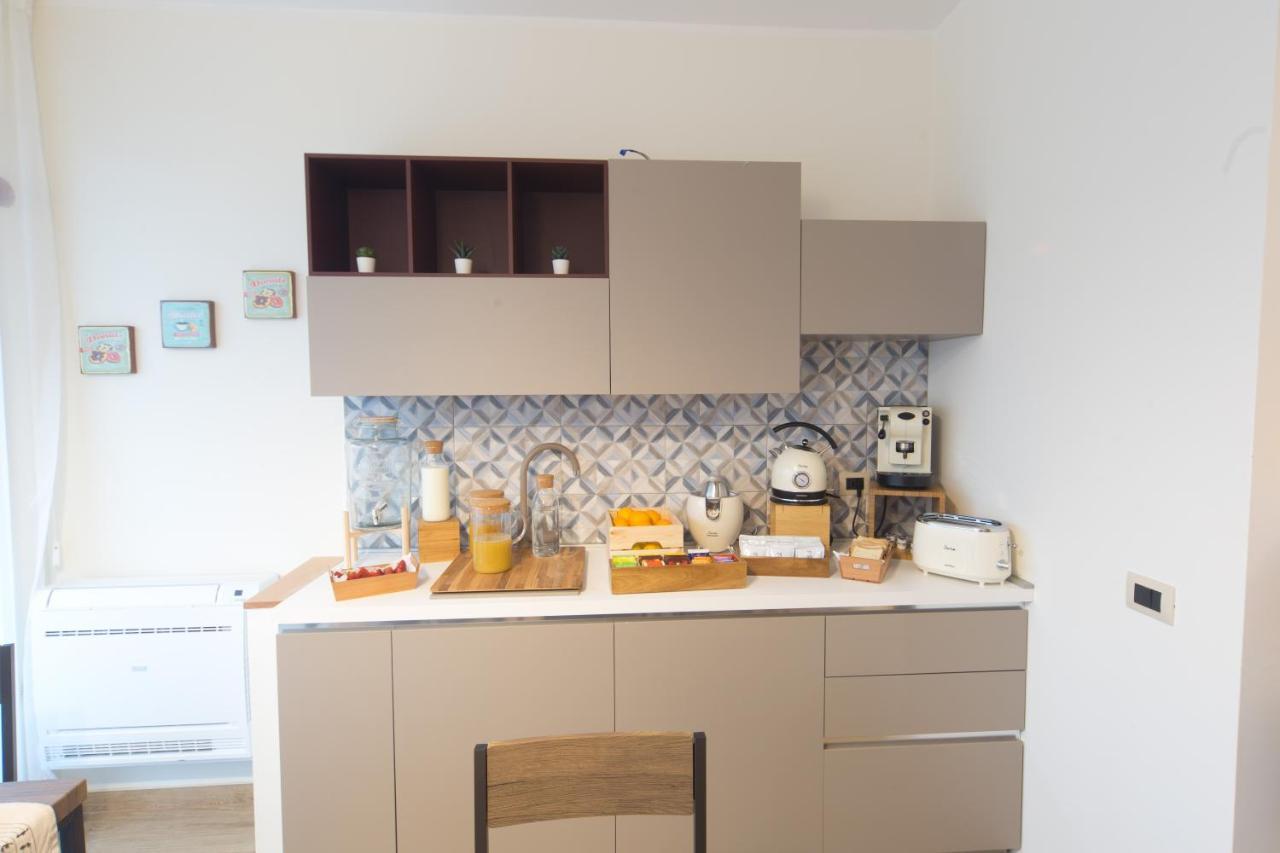 Slow Chic Apartment Beb Policlinico Messina Exterior photo