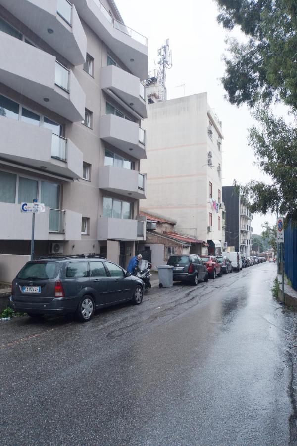 Slow Chic Apartment Beb Policlinico Messina Exterior photo