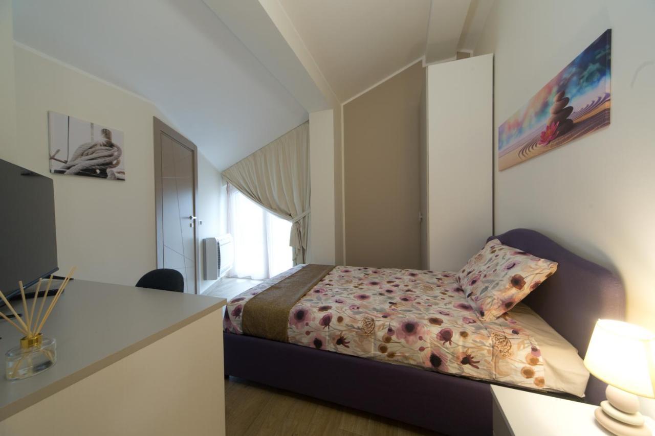 Slow Chic Apartment Beb Policlinico Messina Exterior photo