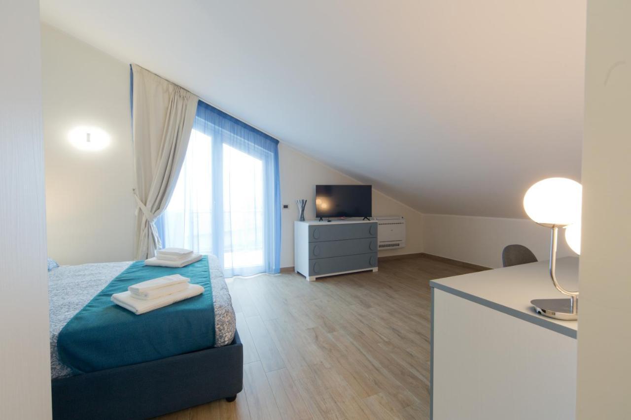 Slow Chic Apartment Beb Policlinico Messina Exterior photo